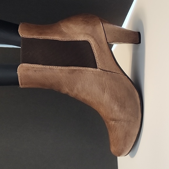 Womens 9 Artisan Italian Cinque Lampada Lt Brown Over the Ankle Boot Sz 39 1/2 - Picture 7 of 11